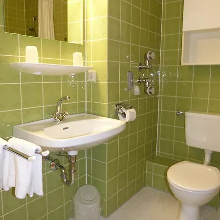 Ferienwohnung Kuhn 米滕瓦尔德